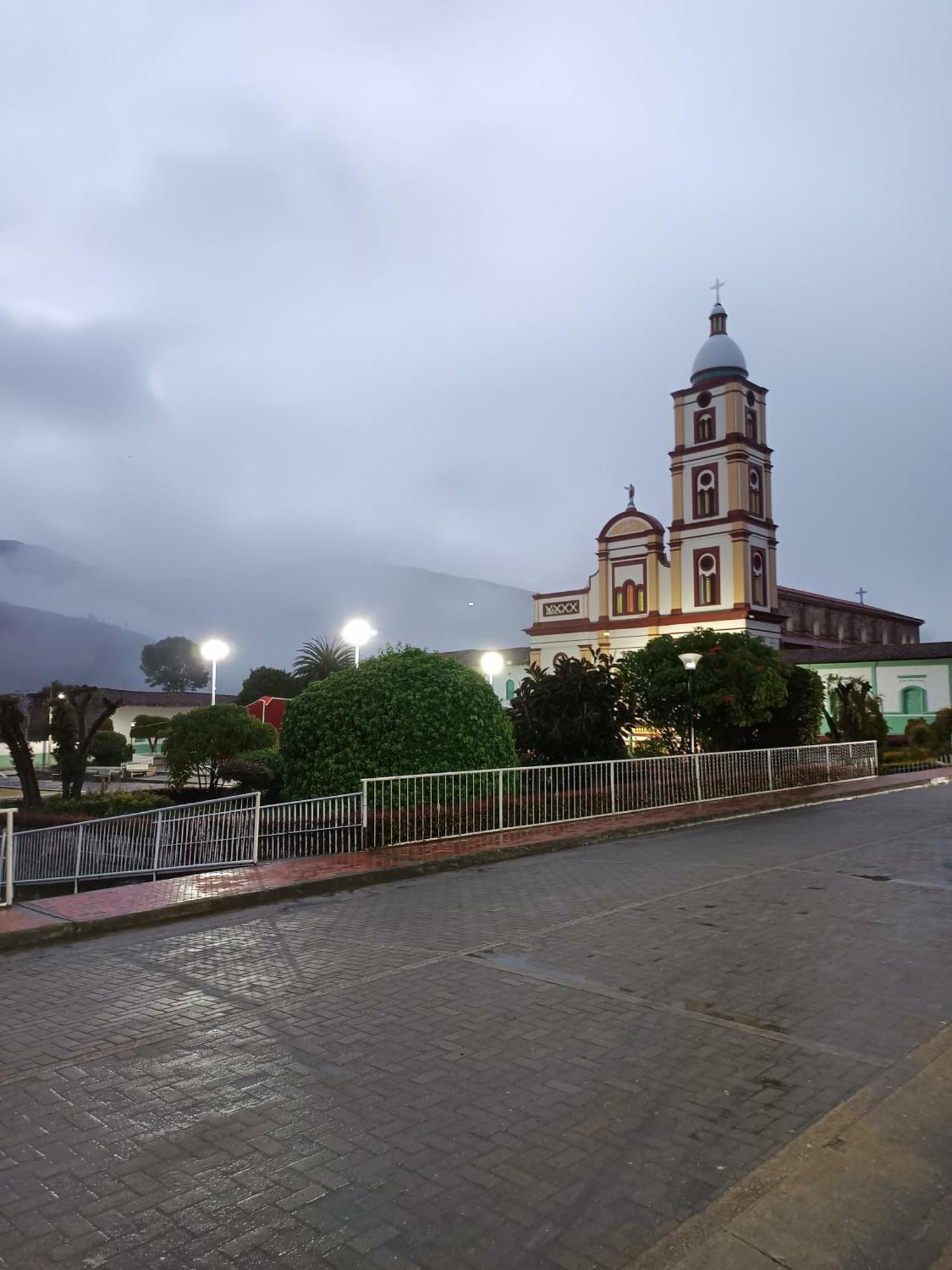 Gll Hotel El Cocuy ภายนอก รูปภาพ